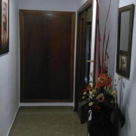 Apartment Piso Muy Amplio En . Malaga