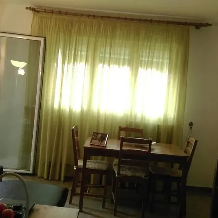 Appartement Piso Muy Amplio En .